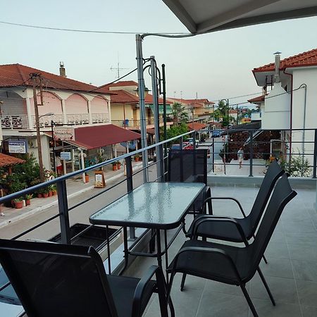 Alexander Luxury Apartments & Studios Метаморфоси Стая снимка